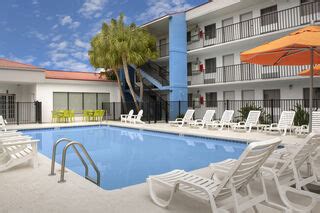 pet friendly hotels jacksonville beach fl|Pet Friendly Hotels in Jacksonville Beach, FL